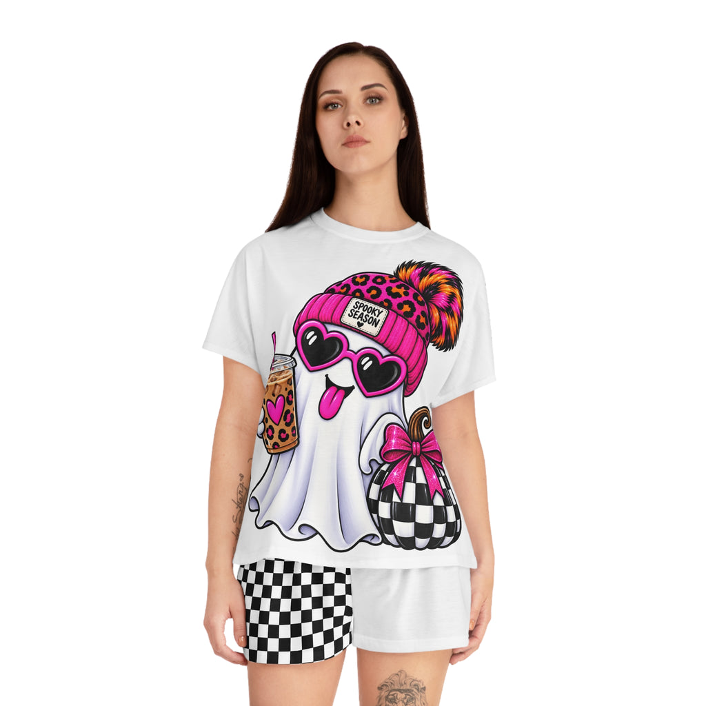 Cute Ghost Pajama Set — Women's Checkerboard Short Sleep Set with Pink Beanie & Bubble Tea Design